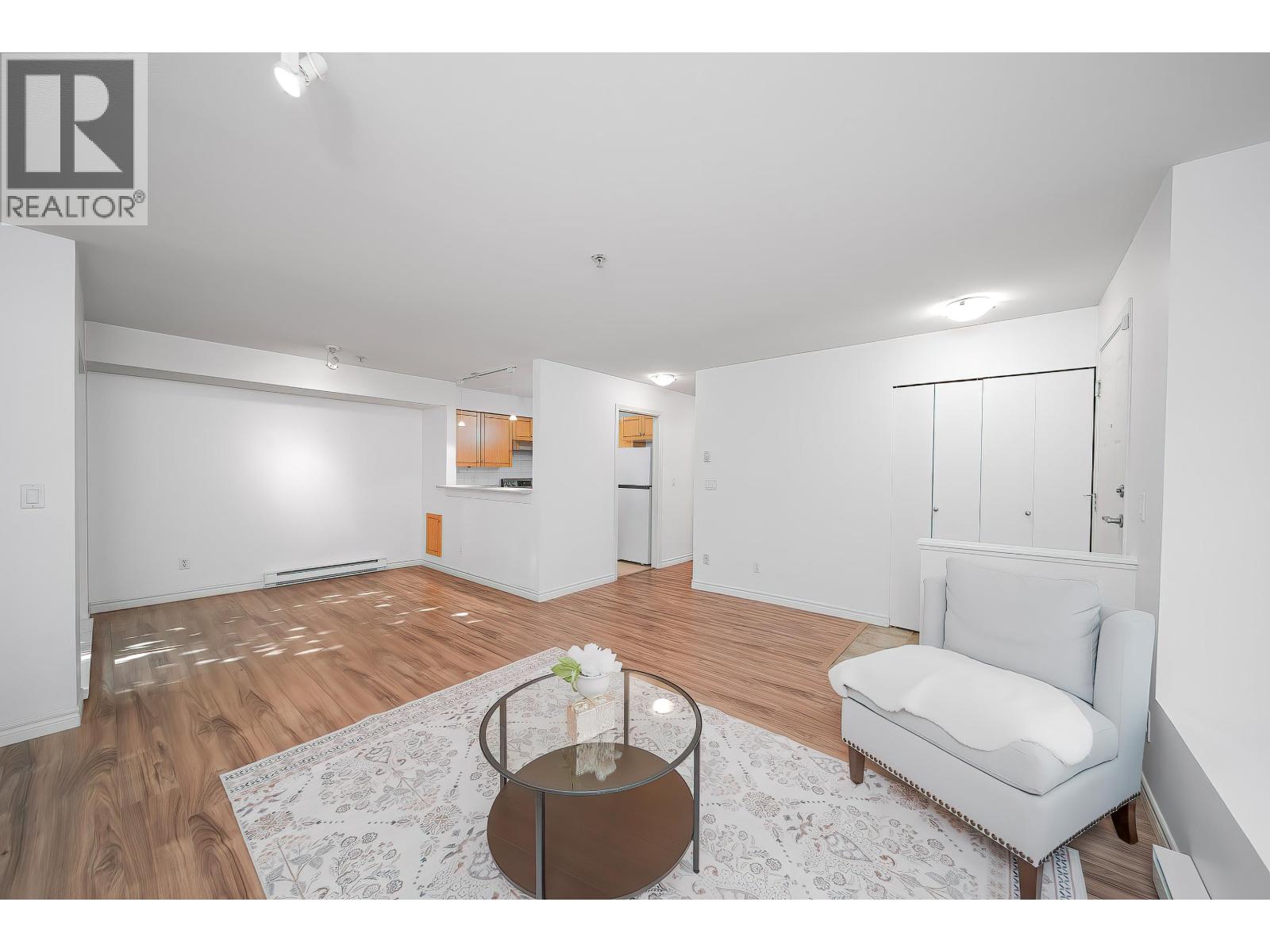 30 7128 Stride Avenue, Burnaby, British Columbia V3N 1T5 - Photo 8 - R3054866