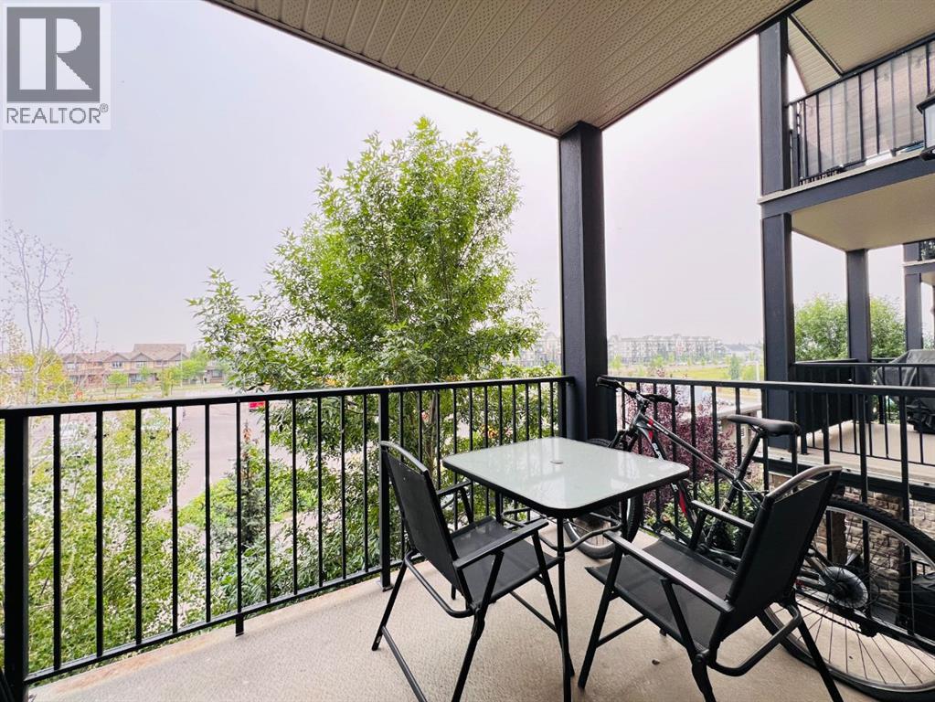 312, 117 Copperpond Common Se, Calgary, Alberta T2Z 5E2 - Photo 4 - A2264773