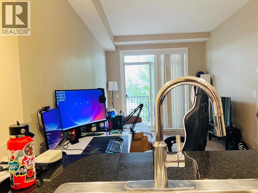 312, 117 Copperpond Common Se, Calgary, Alberta T2Z 5E2 - Photo 17 - A2264773