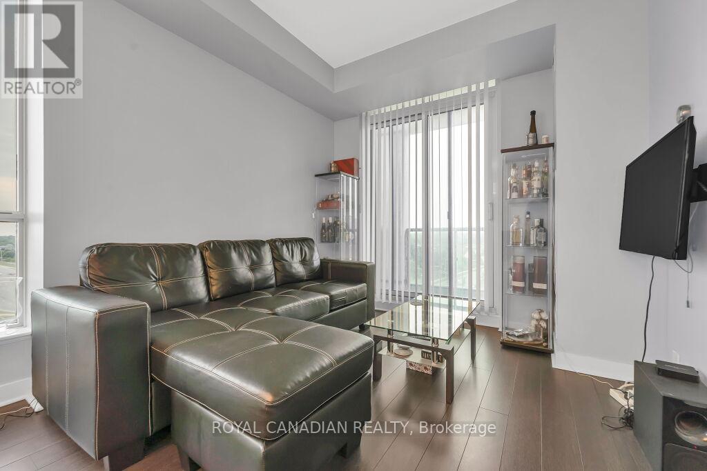 610 - 3985 Grand Park Drive, Mississauga, Ontario  L5B 0H8 - Photo 6 - W12548308