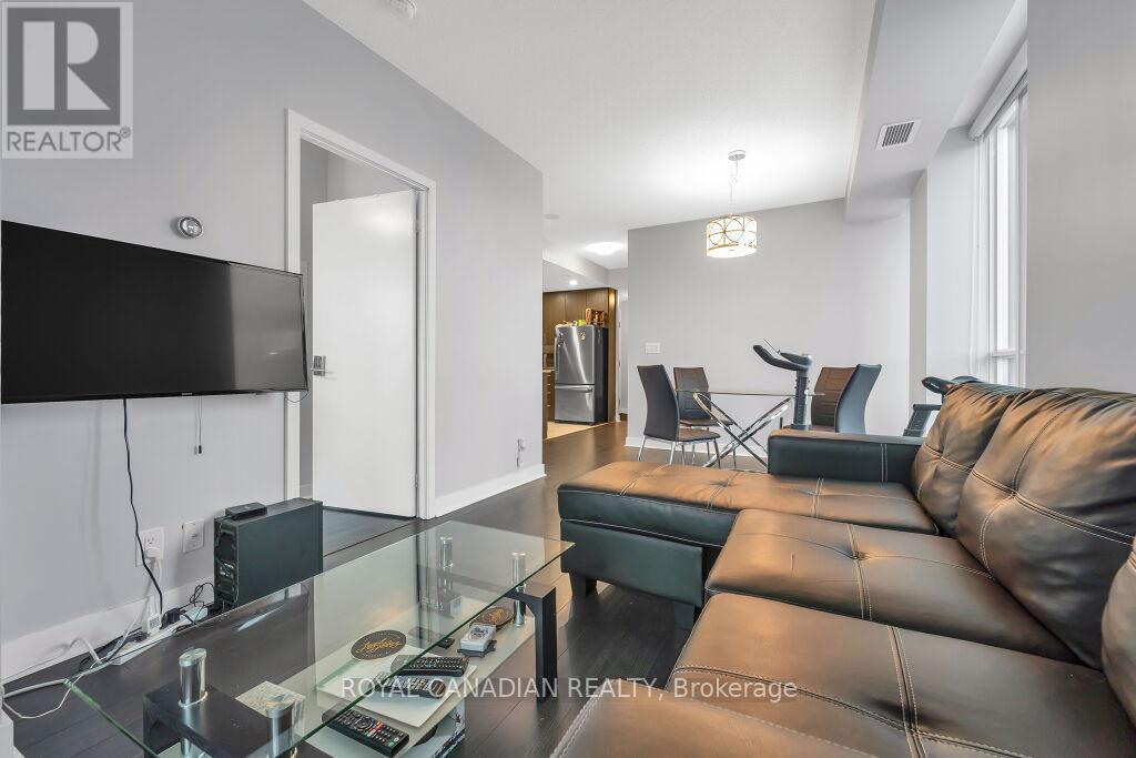 610 - 3985 Grand Park Drive, Mississauga, Ontario  L5B 0H8 - Photo 7 - W12548308