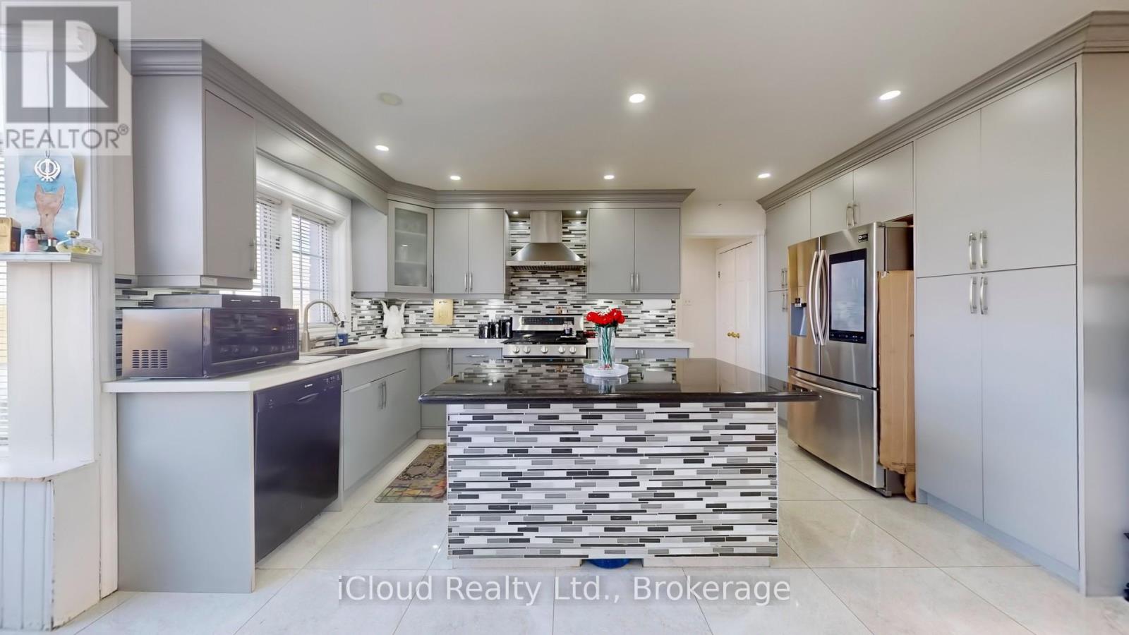 12191 Mississauga Road W, Caledon, Ontario  L7C 1X1 - Photo 14 - W12548336