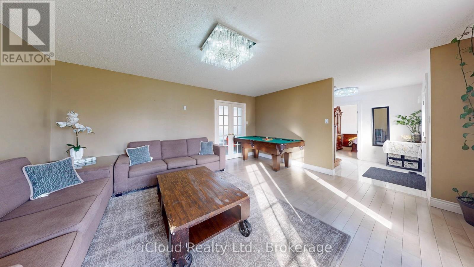 12191 Mississauga Road W, Caledon, Ontario  L7C 1X1 - Photo 4 - W12548336