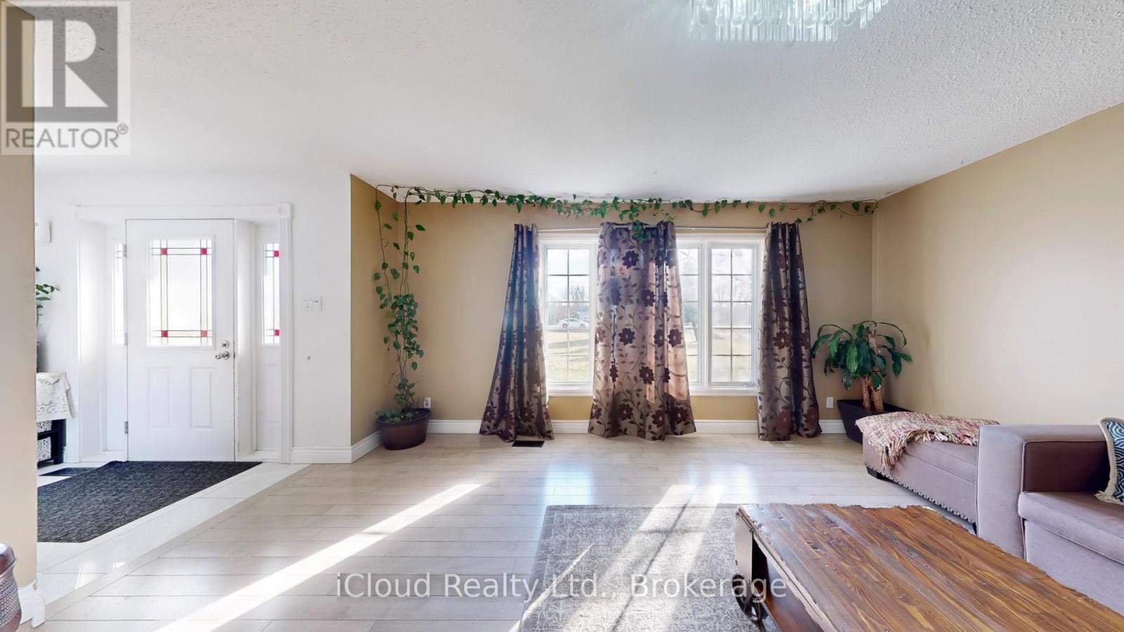 12191 Mississauga Road W, Caledon, Ontario  L7C 1X1 - Photo 5 - W12548336