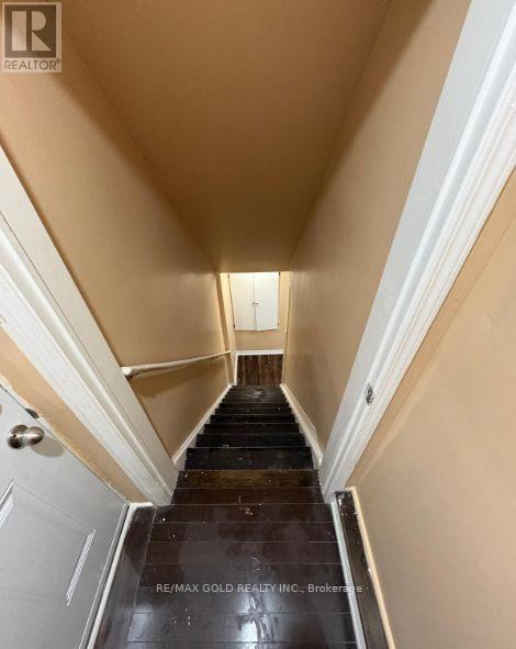 Lower Portion - 100 Enford Crescent, Brampton, Ontario  L7A 4C6 - Photo 2 - W12548350