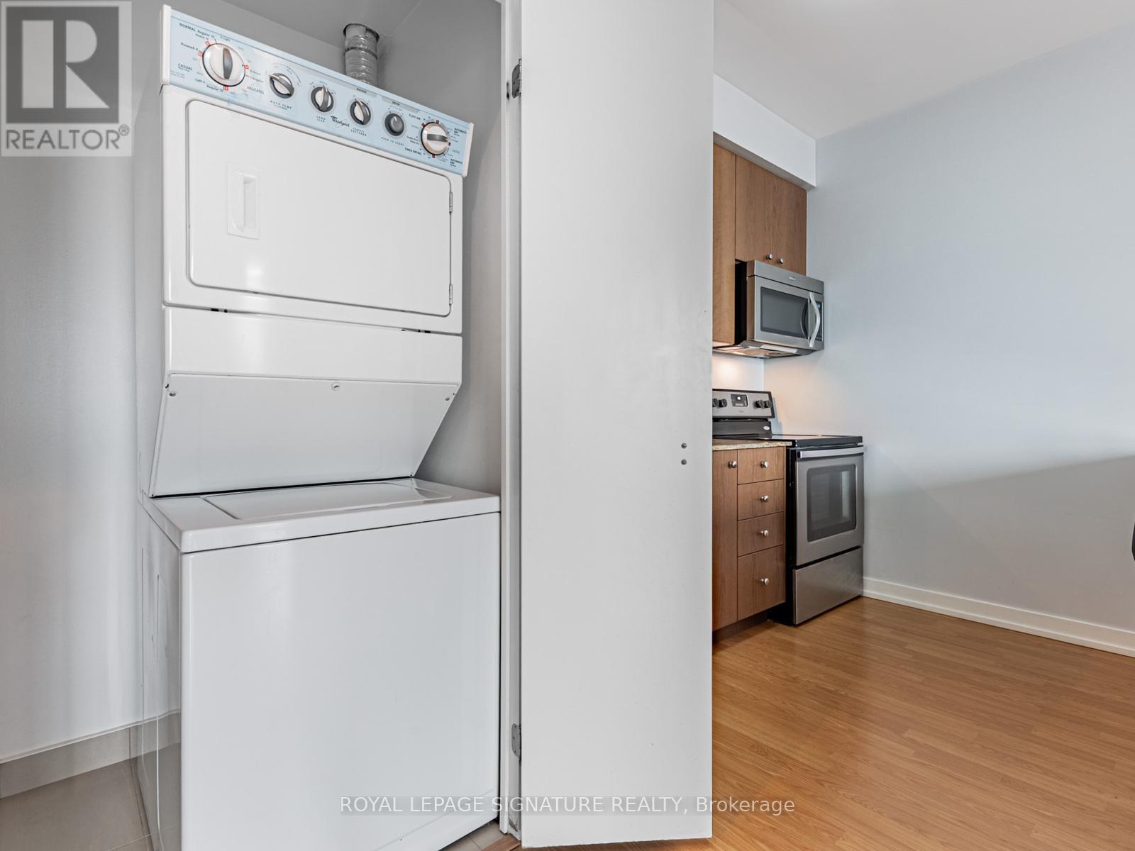 808 - 5101 Dundas Street W, Toronto, Ontario  M9A 5G8 - Photo 11 - W12548360