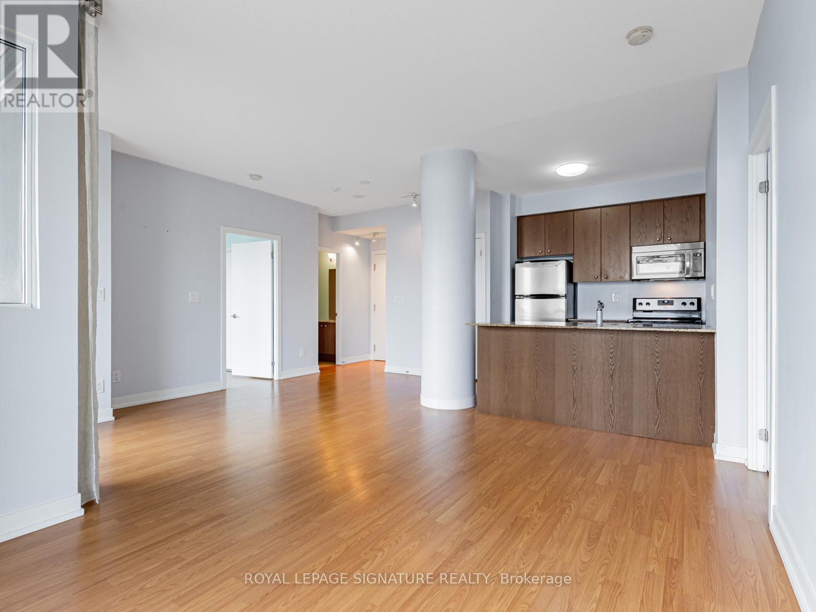 808 - 5101 Dundas Street W, Toronto, Ontario  M9A 5G8 - Photo 13 - W12548360