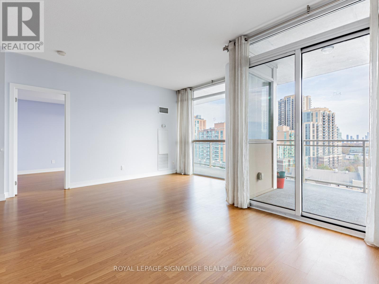 808 - 5101 Dundas Street W, Toronto, Ontario  M9A 5G8 - Photo 14 - W12548360