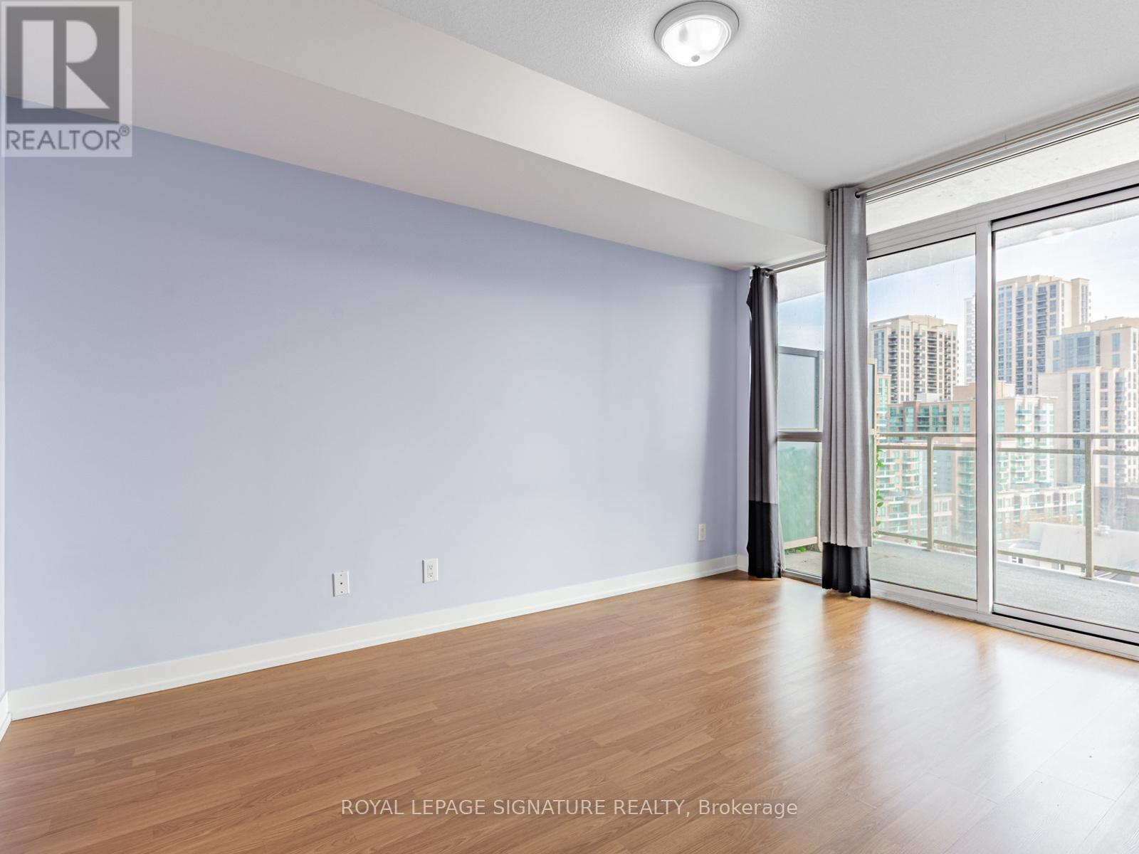 808 - 5101 Dundas Street W, Toronto, Ontario  M9A 5G8 - Photo 15 - W12548360