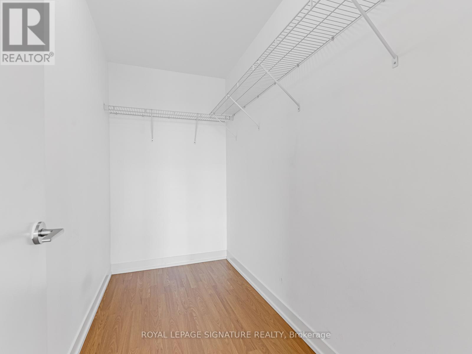 808 - 5101 Dundas Street W, Toronto, Ontario  M9A 5G8 - Photo 18 - W12548360