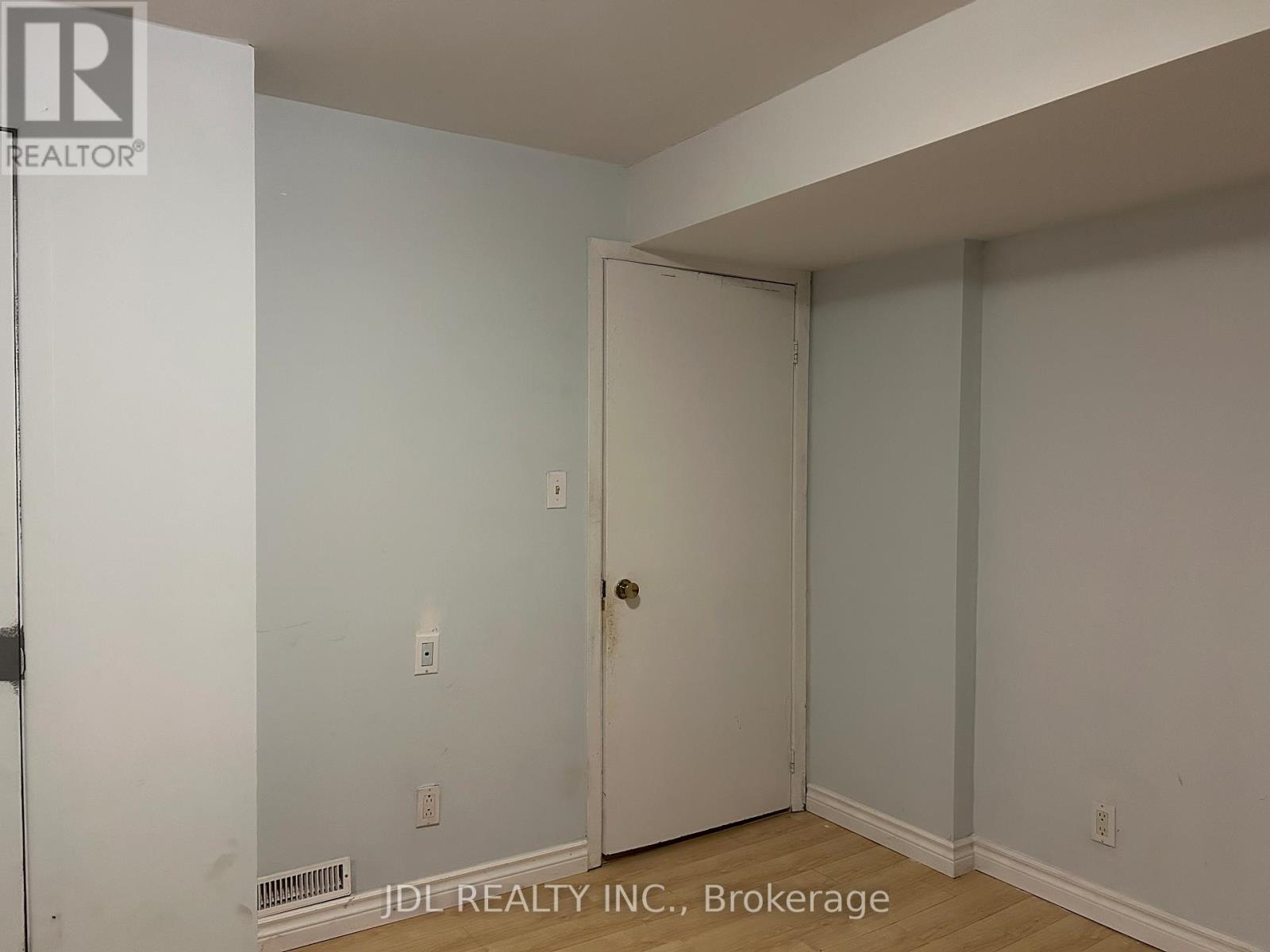 135 Corinthian Blvd Boulevard, Toronto, Ontario M1W 1H9 - Photo 14 - E12408324