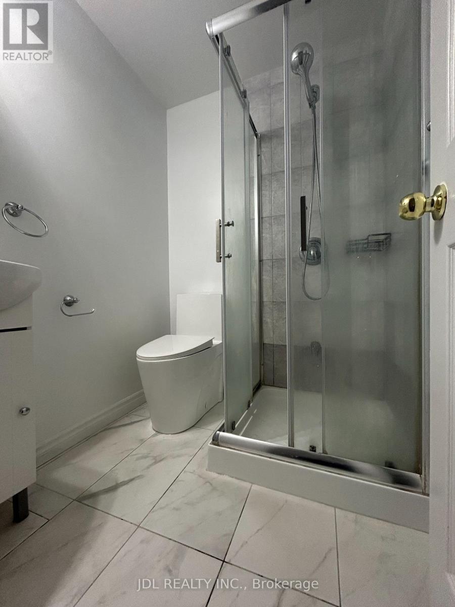 135 Corinthian Blvd Boulevard, Toronto, Ontario M1W 1H9 - Photo 16 - E12408324