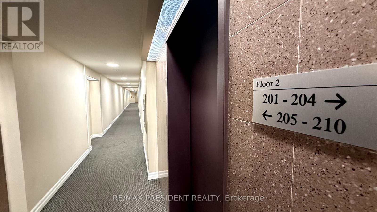 206 - 30 Malta Avenue, Brampton, Ontario  L6V 4A4 - Photo 14 - W12547944