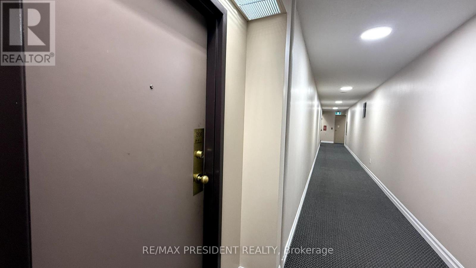 206 - 30 Malta Avenue, Brampton, Ontario  L6V 4A4 - Photo 12 - W12547944