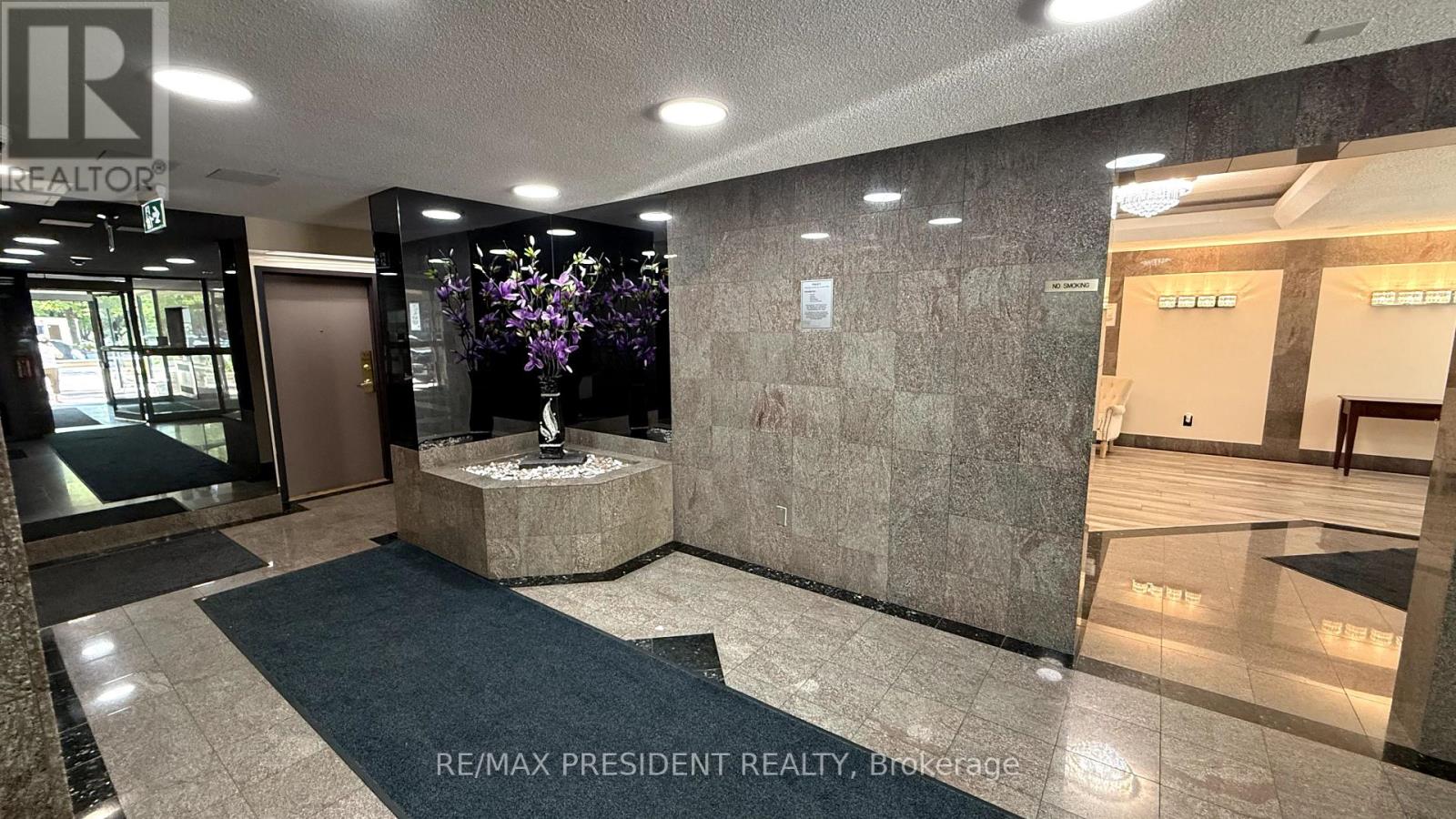 206 - 30 Malta Avenue, Brampton, Ontario  L6V 4A4 - Photo 15 - W12547944