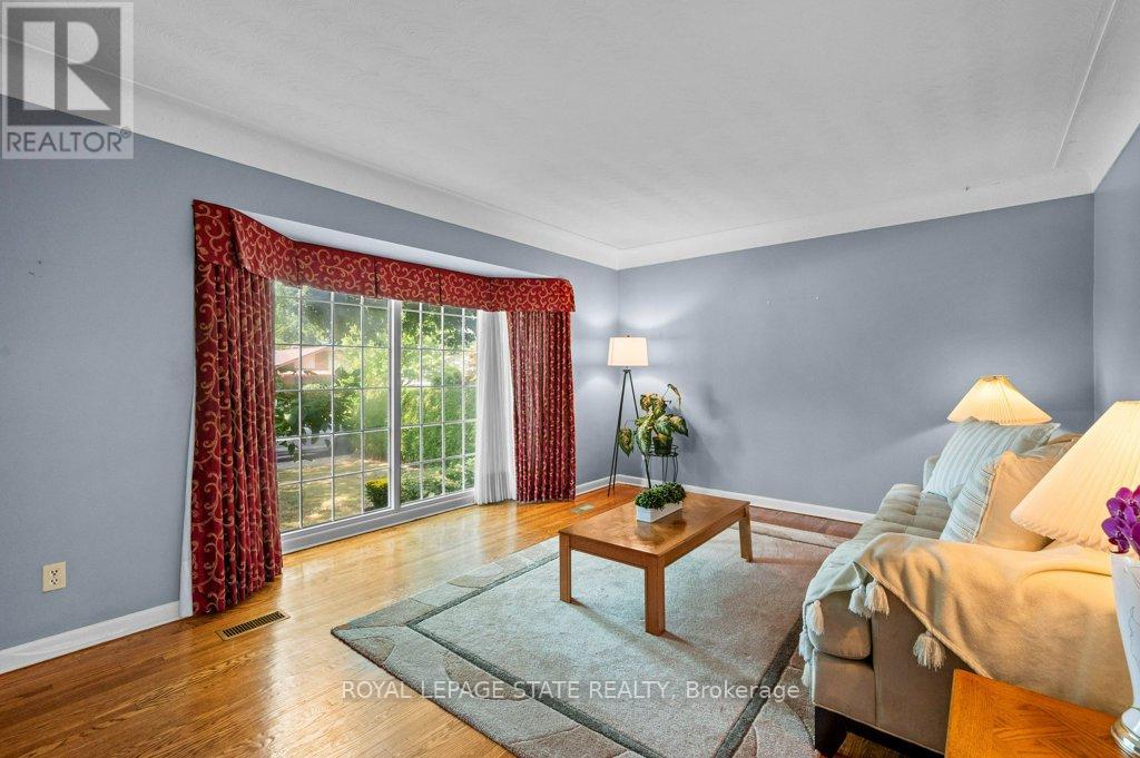 109 West 31st Street, Hamilton, Ontario  L9C 5E8 - Photo 6 - X12548362