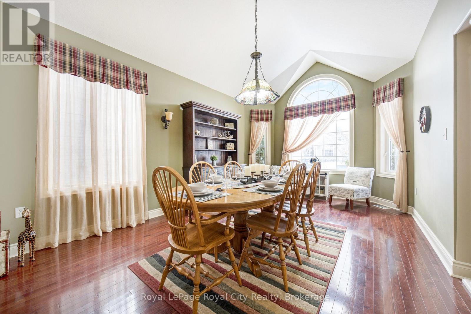 242 Ridge Road, Guelph/eramosa, Ontario N0B 2K0 - Photo 10 - X12540224