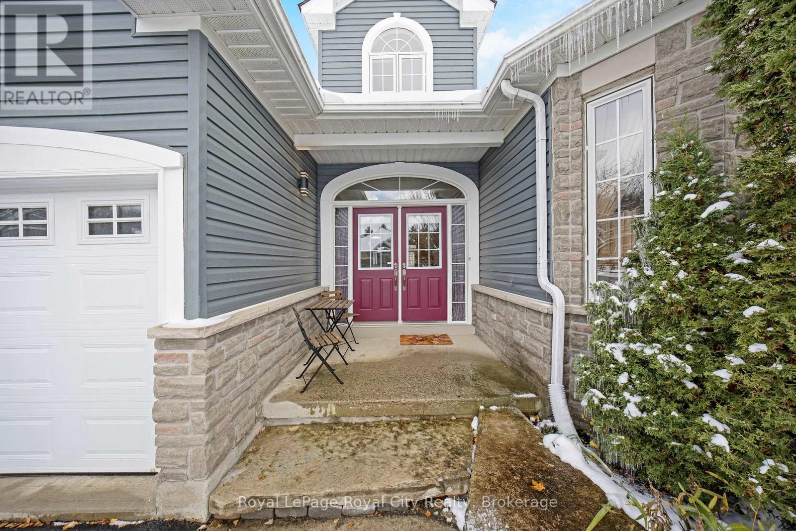 242 Ridge Road, Guelph/eramosa, Ontario N0B 2K0 - Photo 6 - X12540224