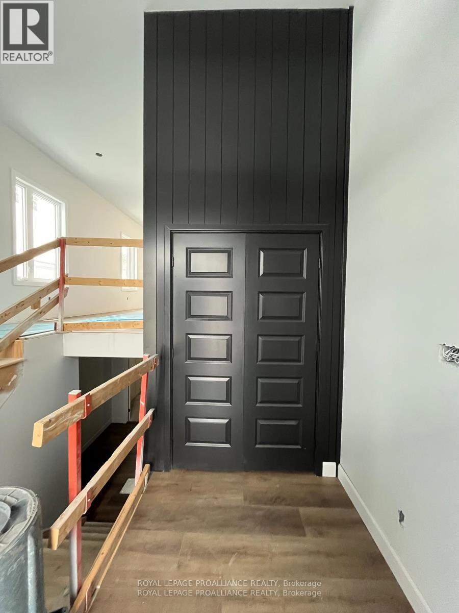 27 Schmidt Way, Quinte West, Ontario K8V 0L5 - Photo 6 - X12470102