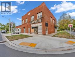 3493 SANDWICH STREET