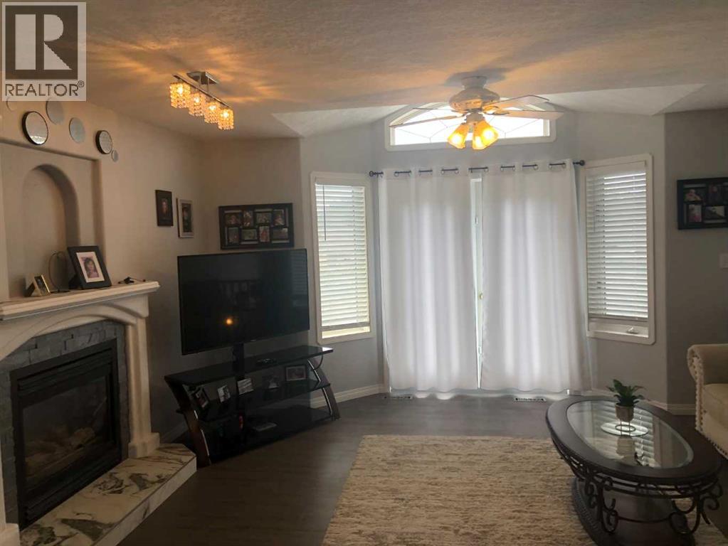 Property at 105 Parker Place image 5