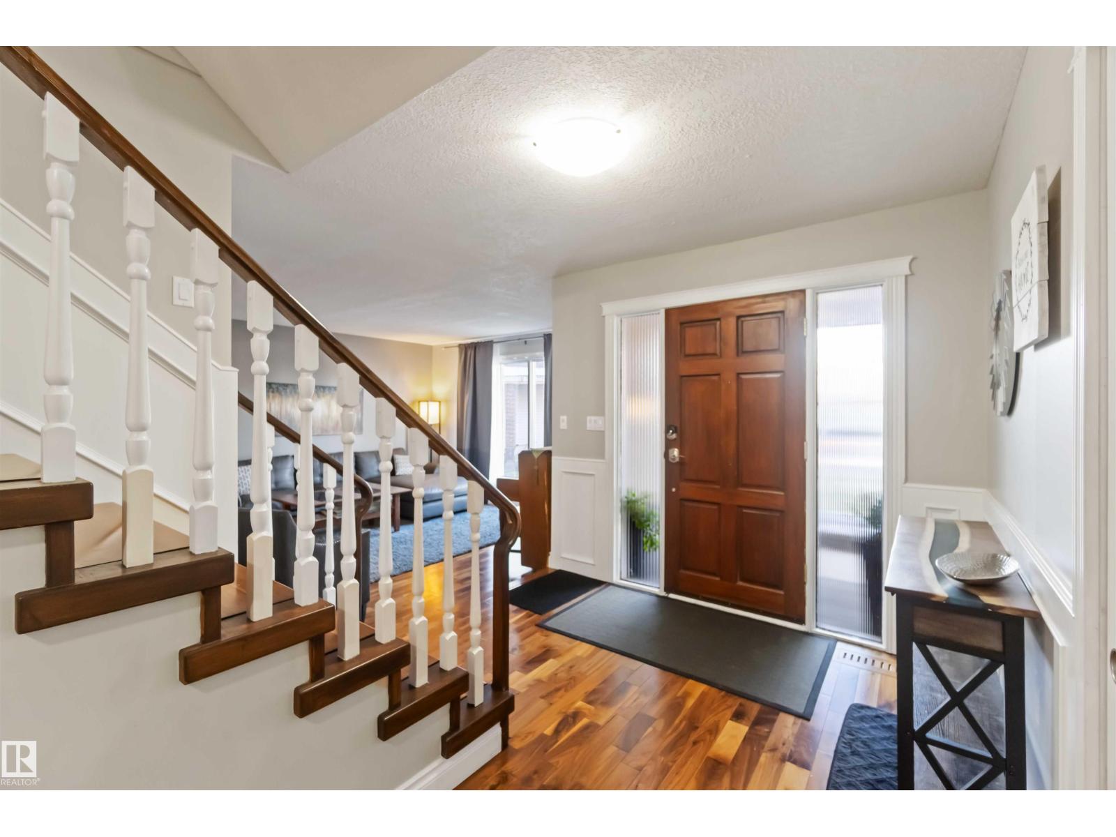 19 Greenborough Cr, Sherwood Park, Alberta  T8A 5G6 - Photo 2 - E4465772