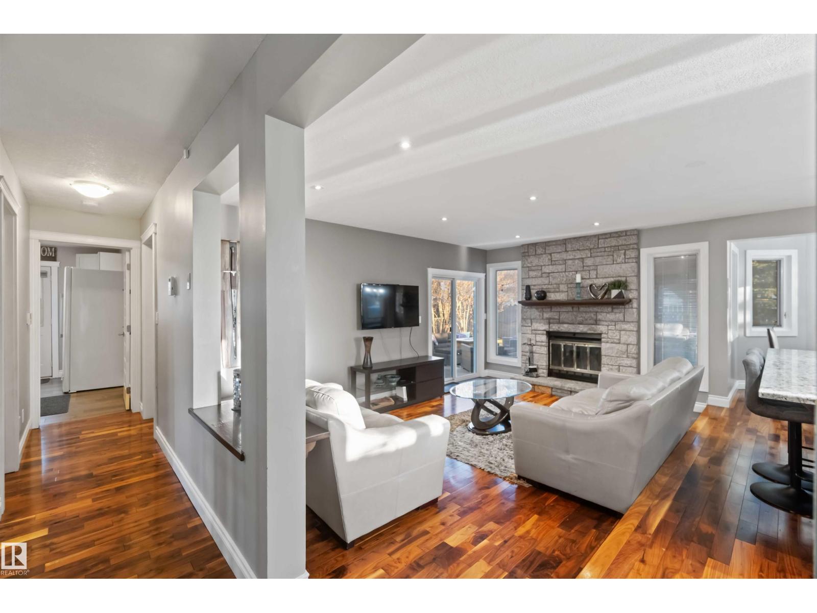 19 Greenborough Cr, Sherwood Park, Alberta  T8A 5G6 - Photo 9 - E4465772