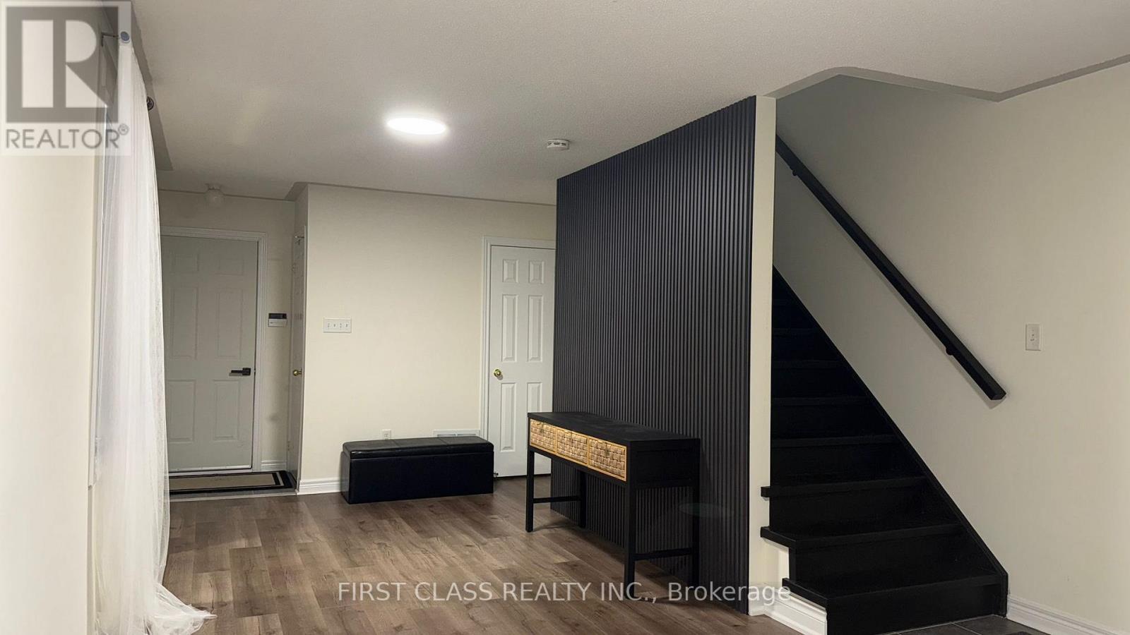 2666 Bur Oak Avenue, Markham, Ontario  L6B 1J1 - Photo 4 - N12548398