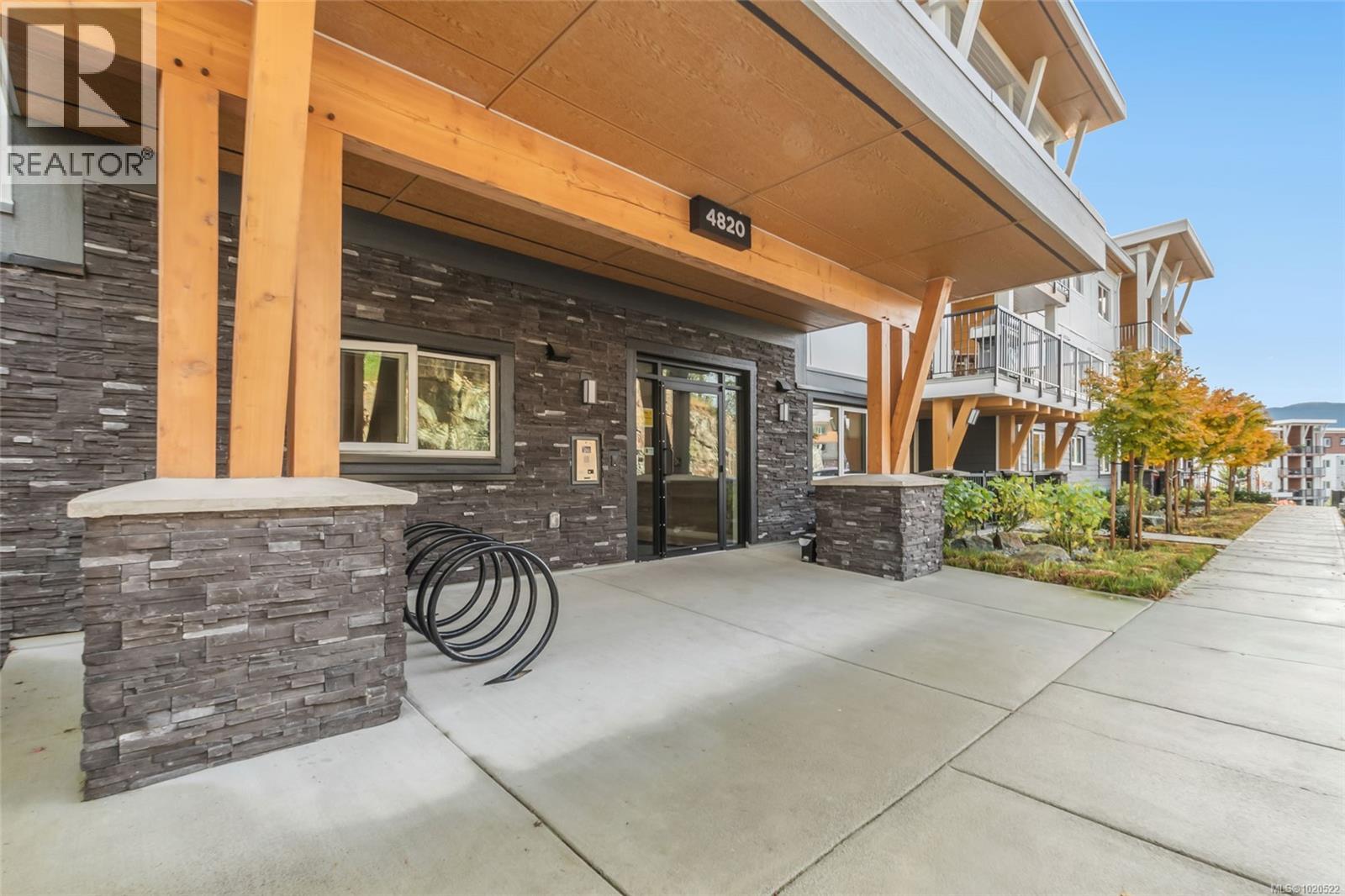 202 4820 Cedar Ridge Pl, Nanaimo, British Columbia V9T 0M7 - Photo 2 - 1020522