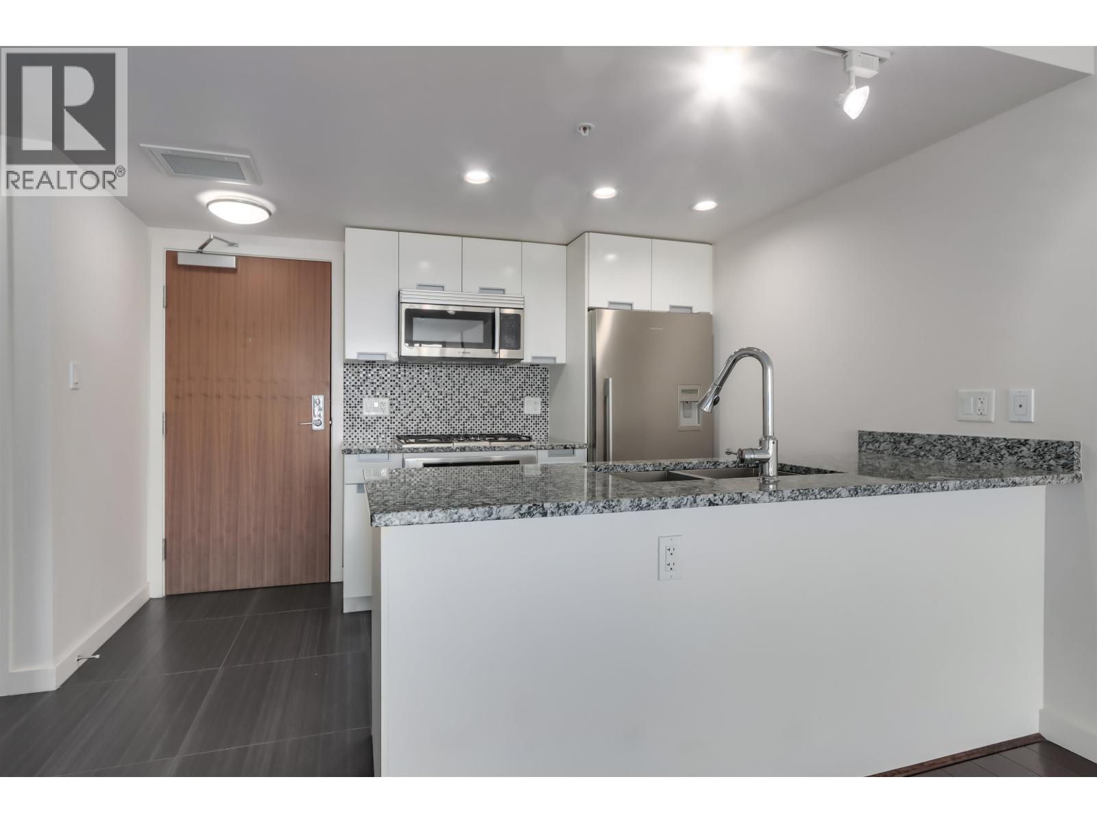 768 2080 W Broadway, Vancouver, British Columbia V6J 0C7 - Photo 4 - R3067642