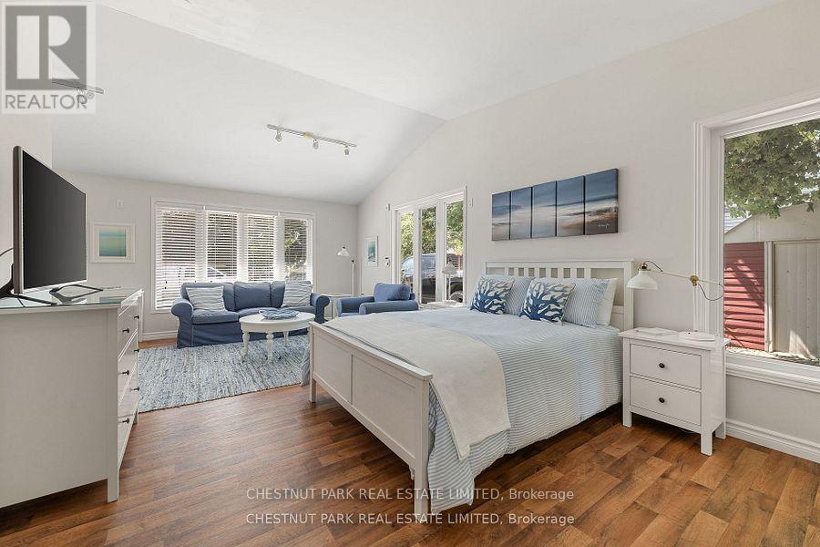 26 East Street, Prince Edward County, Ontario  K0K 2T0 - Photo 35 - X12548436