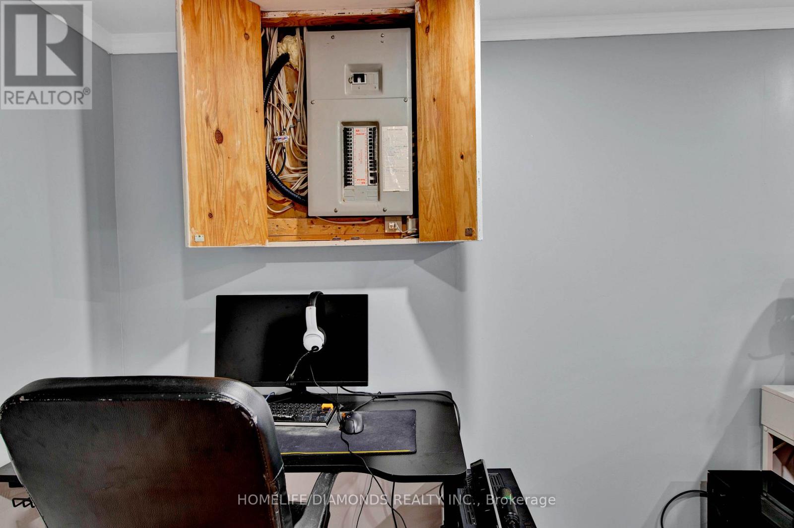 3129 Sandcliffe Court, Burlington, Ontario  L7M 3G9 - Photo 42 - W12548408