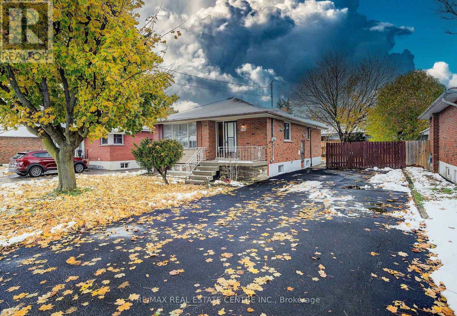 170 FERNWOOD CRESCENT, Hamilton, Ontario