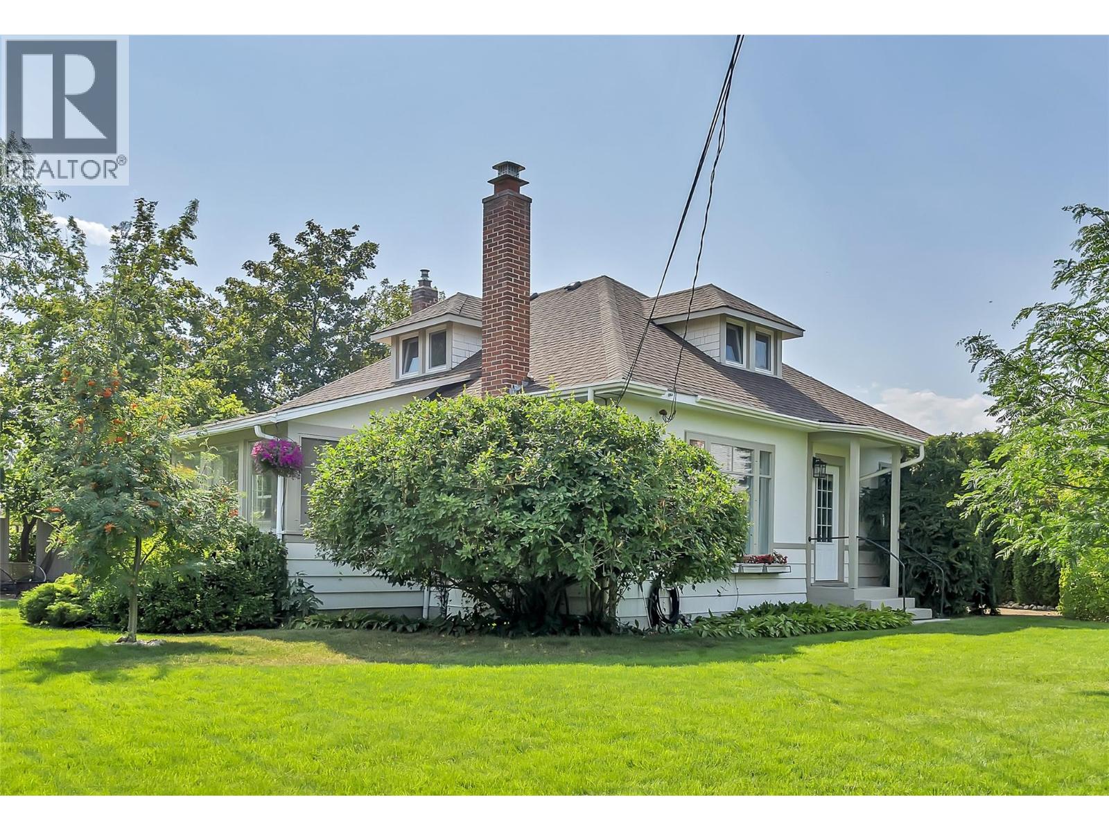 12432 Victoria Road S, Summerland, British Columbia