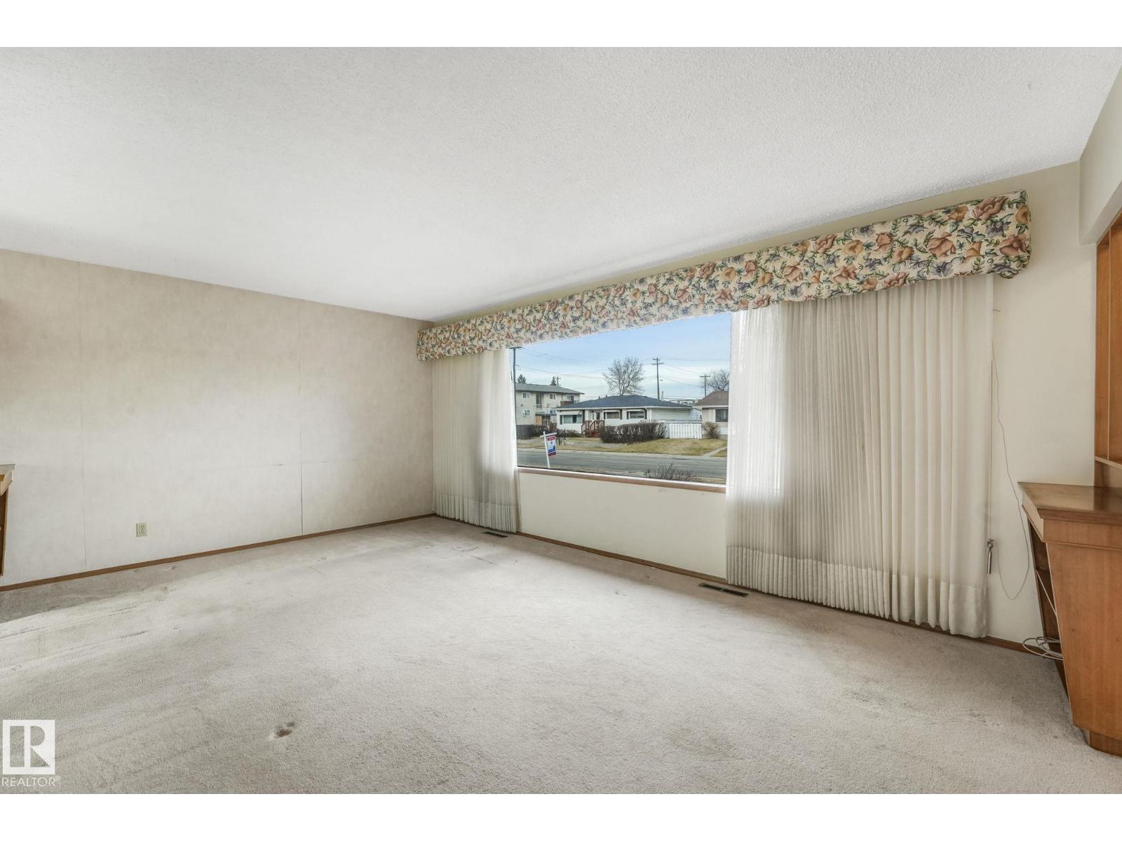 9519 134 Av Nw, Edmonton, Alberta  T5E 1H8 - Photo 10 - E4465869