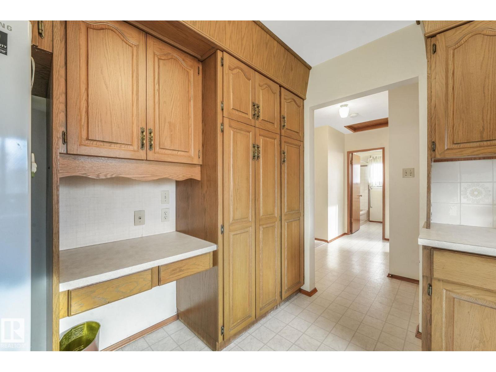 9519 134 Av Nw, Edmonton, Alberta  T5E 1H8 - Photo 17 - E4465869