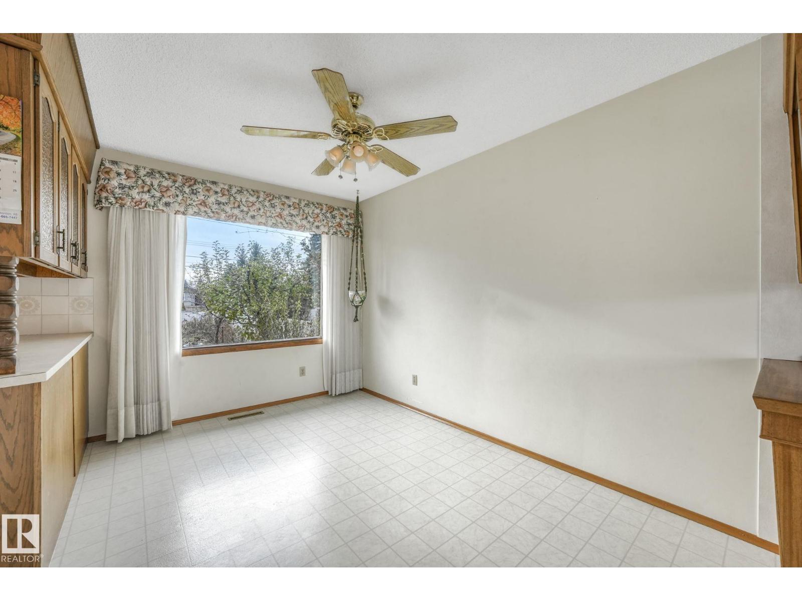 9519 134 Av Nw, Edmonton, Alberta  T5E 1H8 - Photo 19 - E4465869