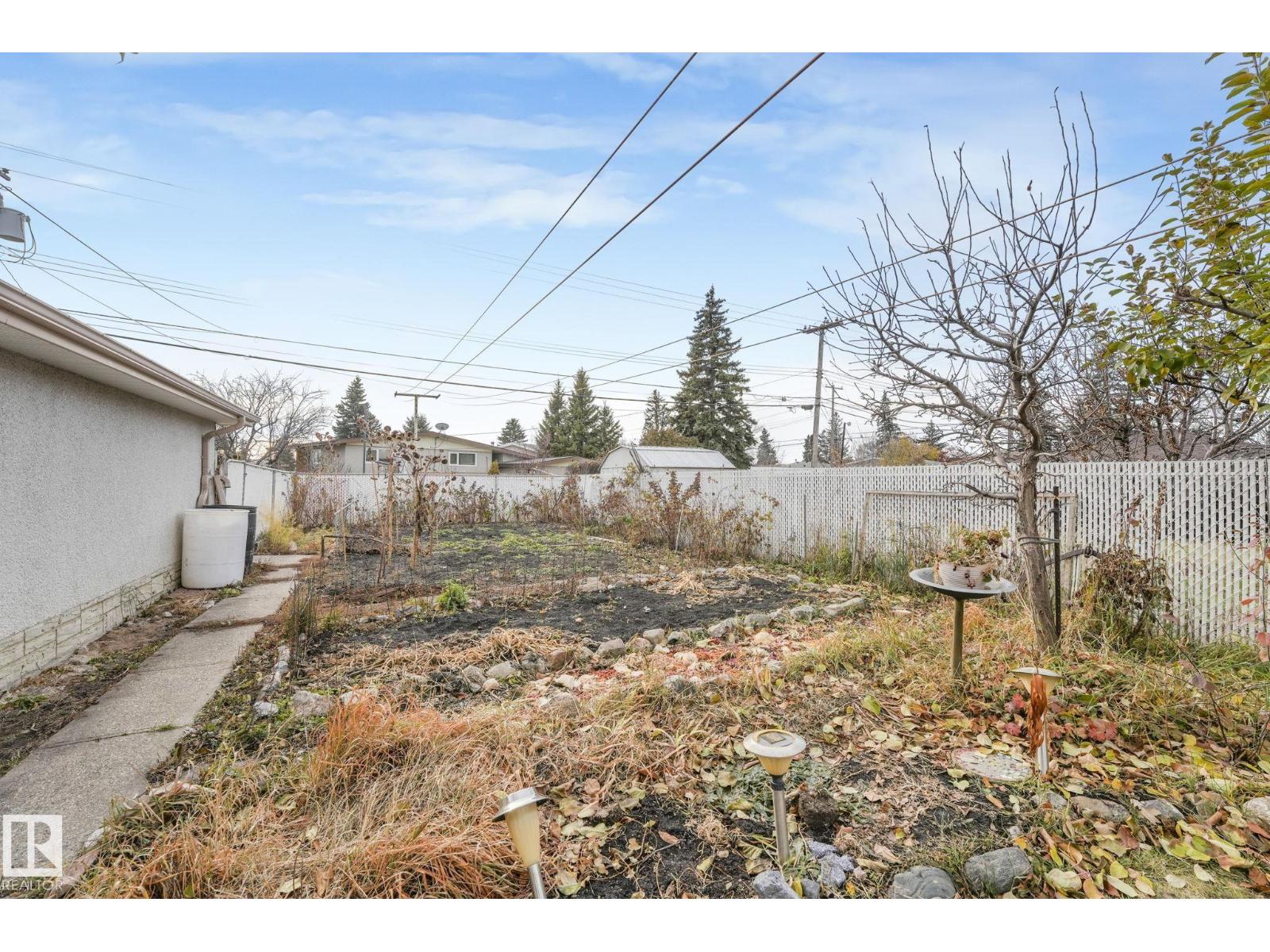 9519 134 Av Nw, Edmonton, Alberta  T5E 1H8 - Photo 49 - E4465869