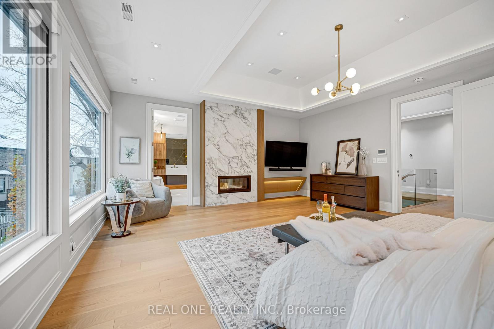 18 Aneta Circle, Toronto, Ontario M2M 3J2 - Photo 25 - C12542128