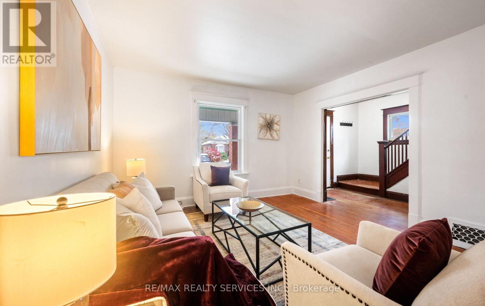 97 Mill Street N, Brampton, Ontario L6X 1T7 - Photo 11 - W12537096