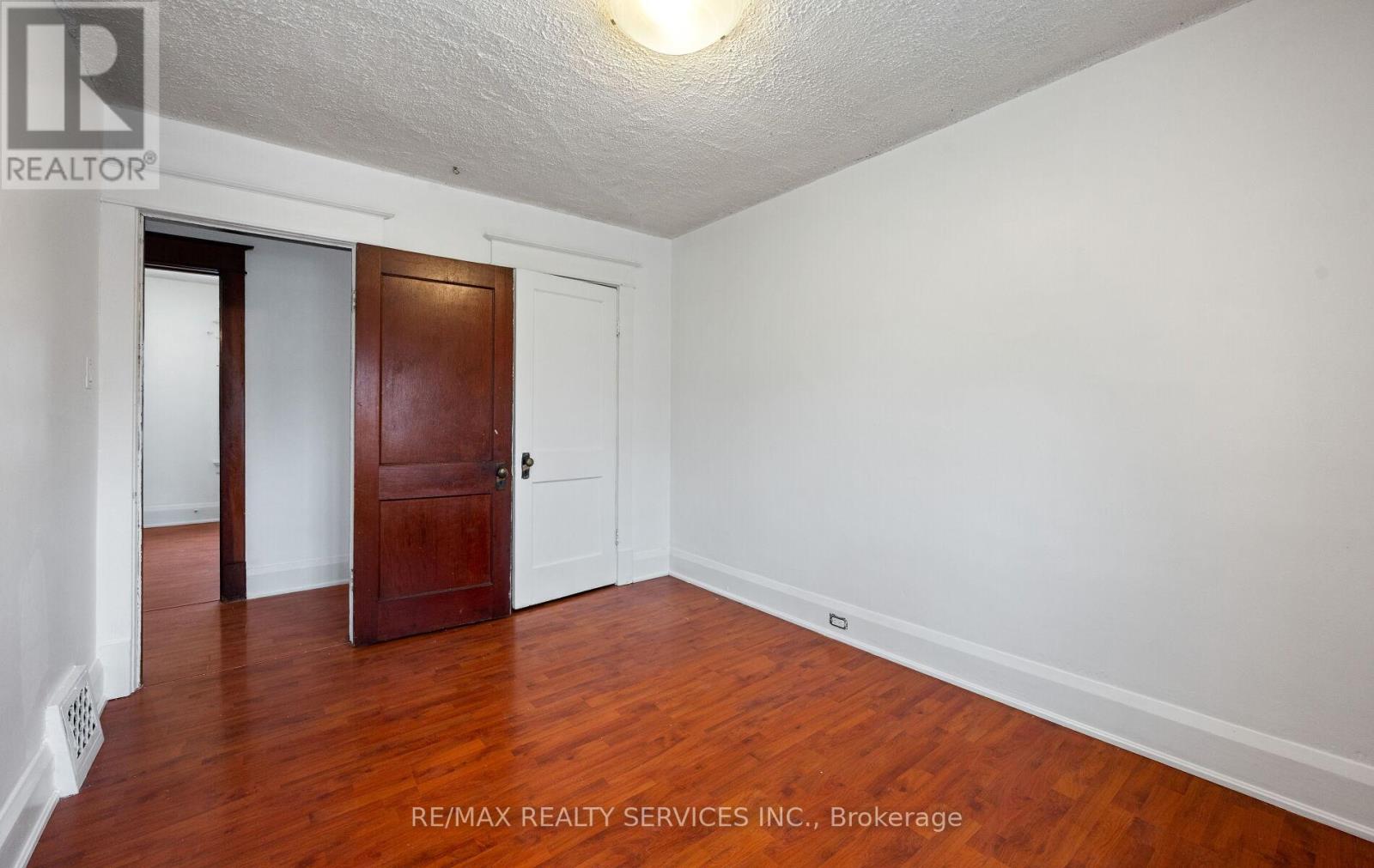 97 Mill Street N, Brampton, Ontario L6X 1T7 - Photo 29 - W12537096