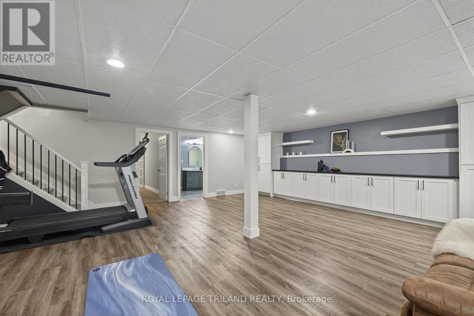 11565 Springfield Road, Malahide (Springfield), Ontario  N5H 2R3 - Photo 21 - X12519288