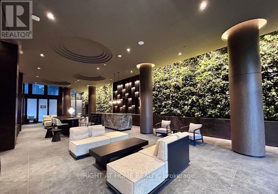 1901n - 120 Broadway Avenue, Toronto, Ontario  M4P 0E9 - Photo 25 - C12548442