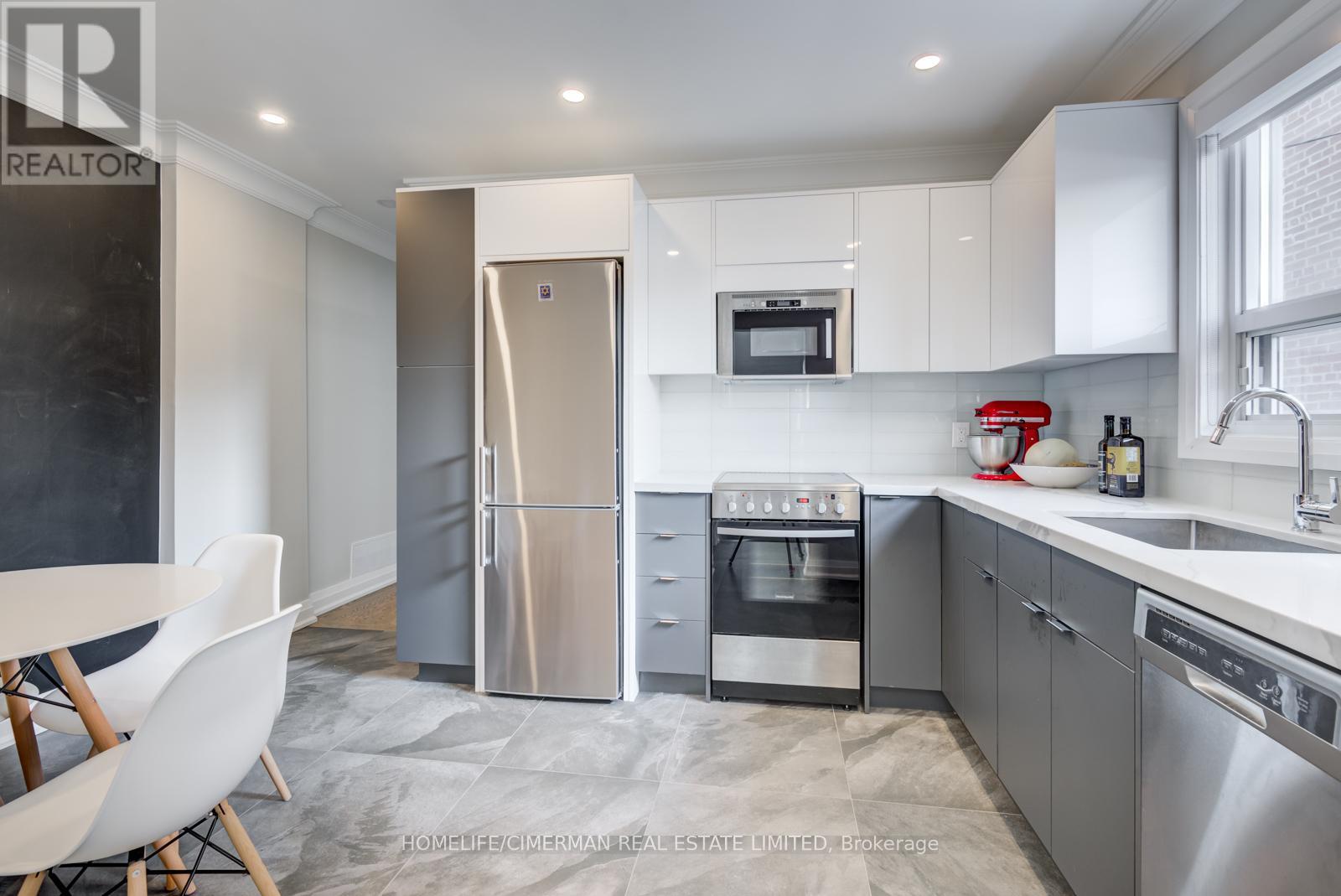 Main - 618 Winona Drive, Toronto, Ontario  M6C 3V4 - Photo 2 - C12548472