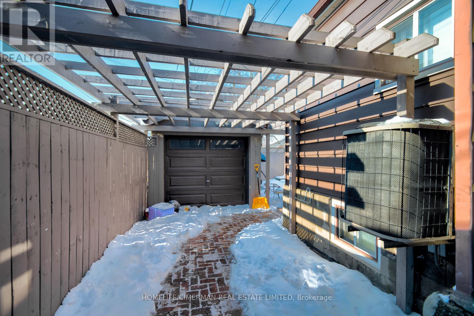 Main - 618 Winona Drive, Toronto, Ontario  M6C 3V4 - Photo 20 - C12548472