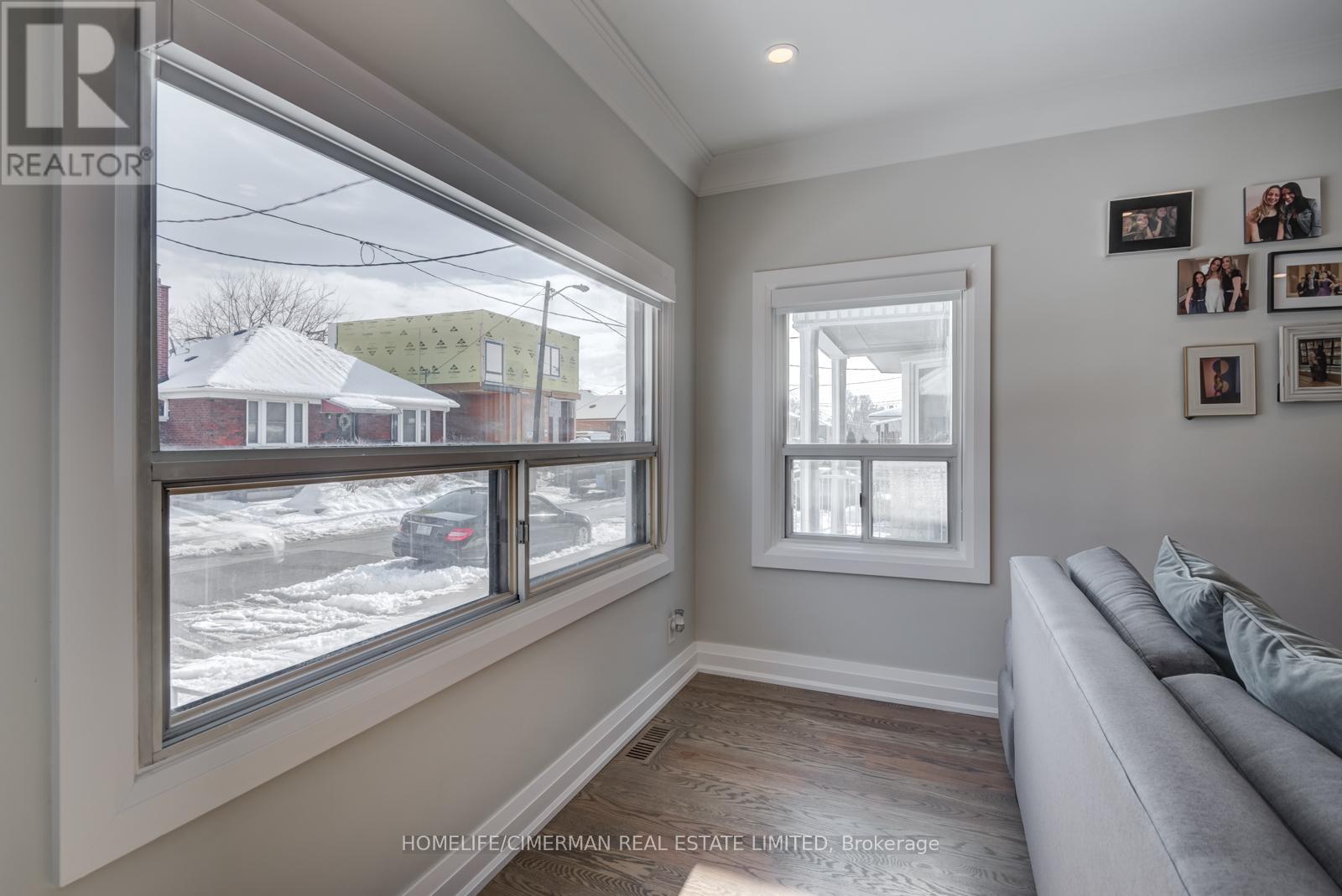 Main - 618 Winona Drive, Toronto, Ontario  M6C 3V4 - Photo 6 - C12548472