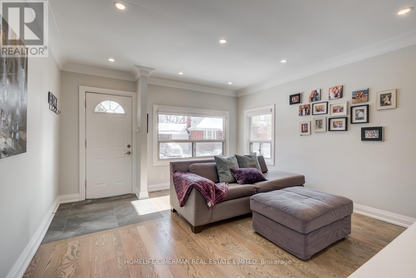 Main - 618 Winona Drive, Toronto, Ontario  M6C 3V4 - Photo 8 - C12548472