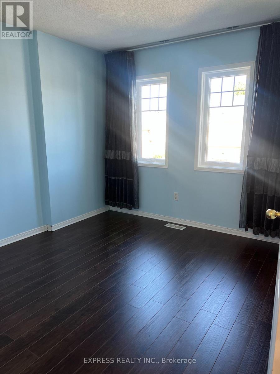 7 Settler's Court, Whitby, Ontario L1M 2L3 - Photo 10 - E12548424