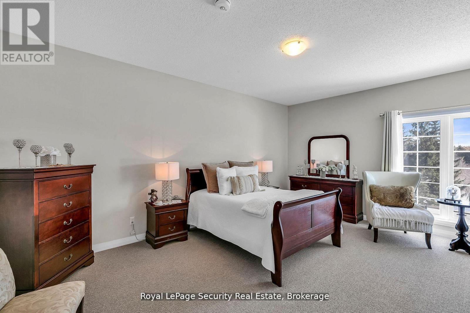 217 - 54 Koda Street, Barrie, Ontario  L9J 0J6 - Photo 16 - S12548448