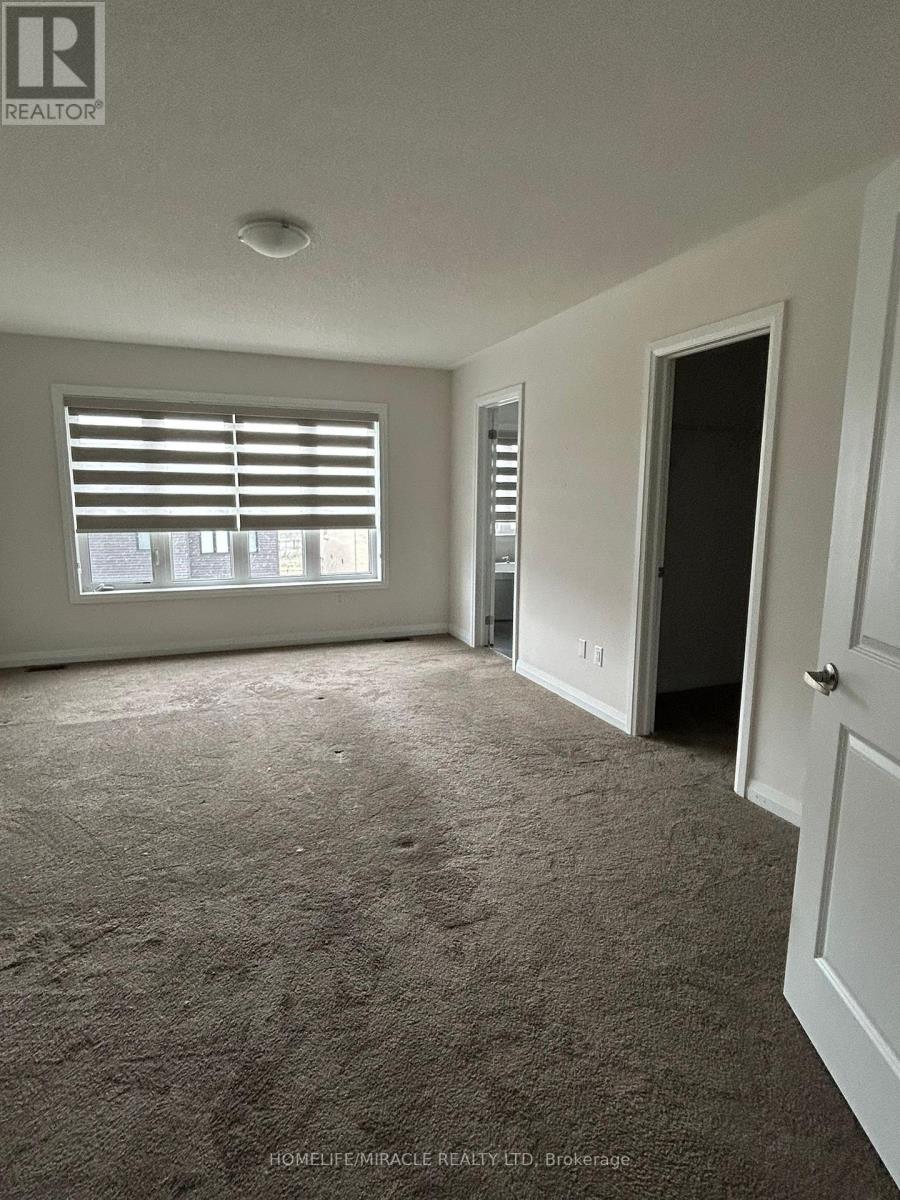 11 Federica Crescent W, Wasaga Beach, Ontario  L9Z 0N5 - Photo 10 - S12548456